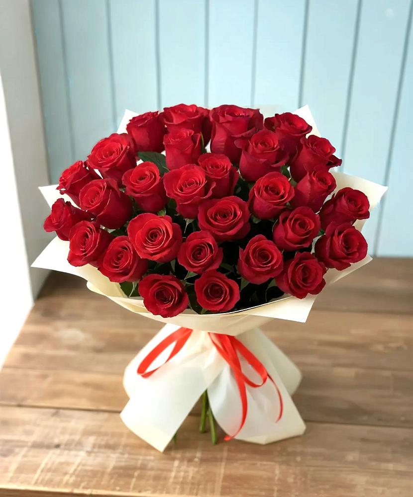 Букет 29 Красных роз в Шум Ленинградская область
