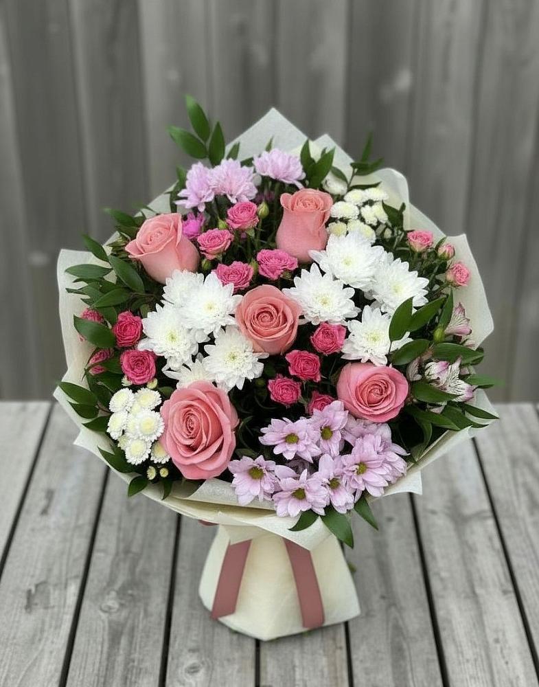 Букет цветов из: Альстромерии, Гвоздики, Розы и Хризантемы в Шум Ленинградская область