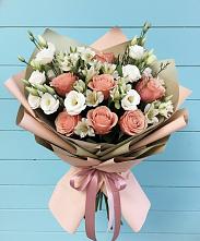 Букет цветов из:  Розы, Альстромерии и Лизиантусы #REPLACE_PRED# Шум Ленинградская область