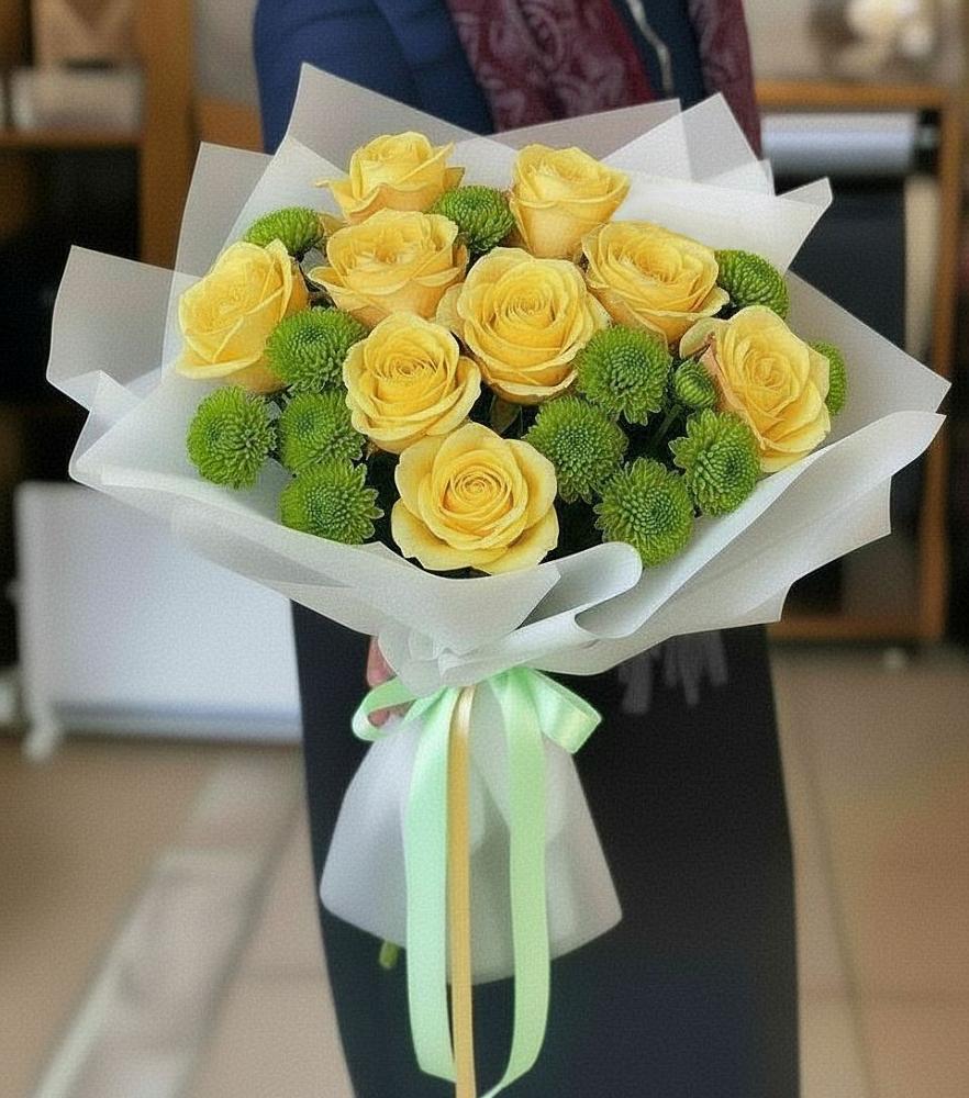 Букет цветов из: Хризантемы и Розы в Шум Ленинградская область