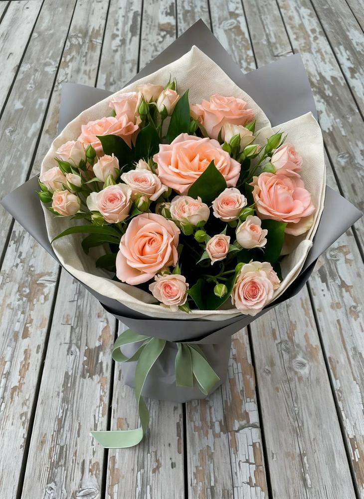 Букет цветов из: Розы в Шум Ленинградская область