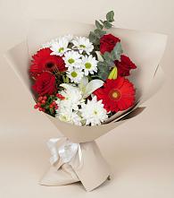 Букет цветов из:  Розы, Хризантемы, Герберы и Лилии в Шум Ленинградская область