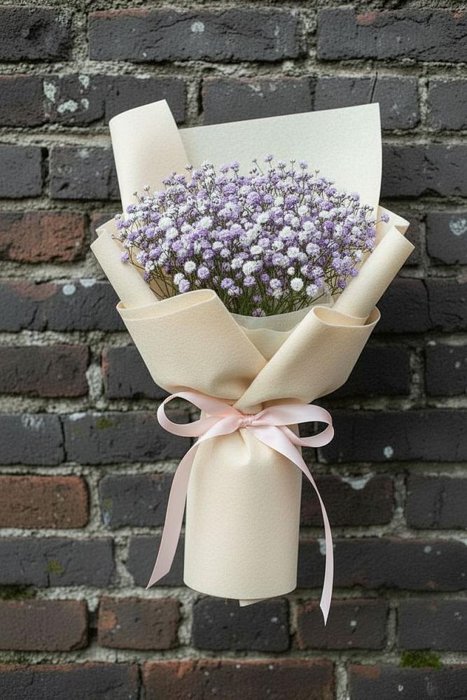 Букет цветов из: Гипсофила в Шум Ленинградская область