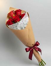 Букет цветов из:  Розы в Шум Ленинградская область