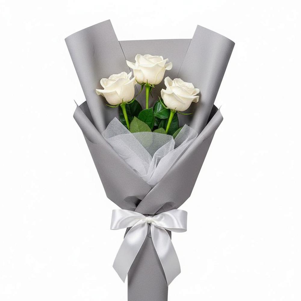 Букет 3 белые розы в Шум Ленинградская область
