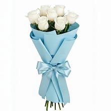 Букет 7 белых роз Проуд в Шум Ленинградская область