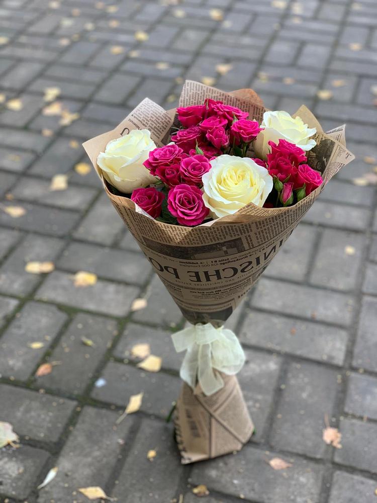 Букет цветов из: Розы в Шум Ленинградская область