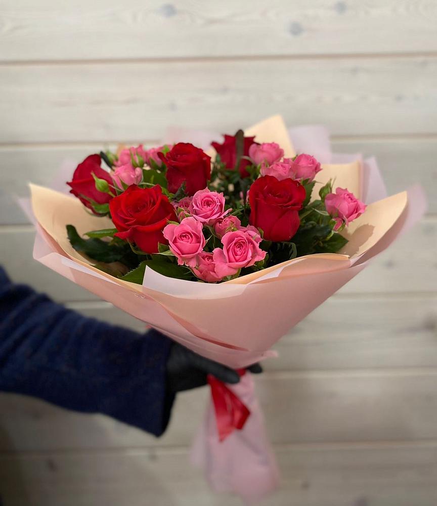 Букет цветов из: Розы в Шум Ленинградская область
