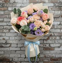 Букет цветов из:  Розы, Лизиантусы и Гвоздики #REPLACE_PRED# Шум Ленинградская область