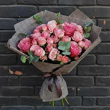 Букет цветов из:  Розы в Шум Ленинградская область